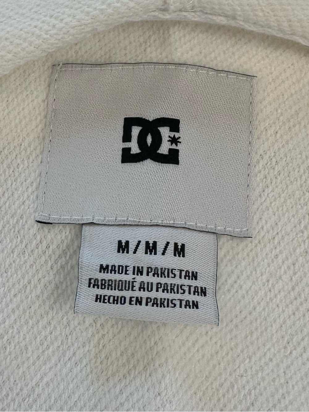 DC Star Cropped Hoodie With Black Graphic Leopard Strings Women’s Size Medium - Picture 7 of 11
